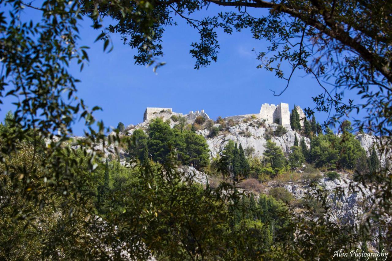 Skyline Apartments Mostar Buitenkant foto